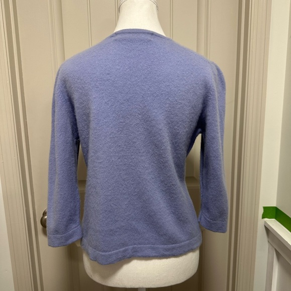 Valerie Stevens 100% cashmere Soft Purple V-Neck Sweater - Picture 4 of 6